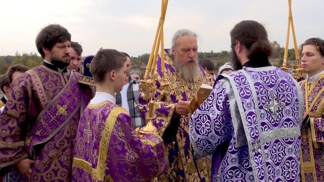 Крестовоздвижение. Монастырь Животворящего Креста. Крестный ход на МЕСТО СВЕРШЕНИЯ ЧУДА ГОСПОДНЯ.