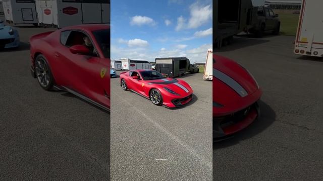 Ferrari 812 Competizione vs Ferrari F12 TDF, с канала - "SCOOT SUPERCARS" - @SCOOTSUPERCARS #Ferrari