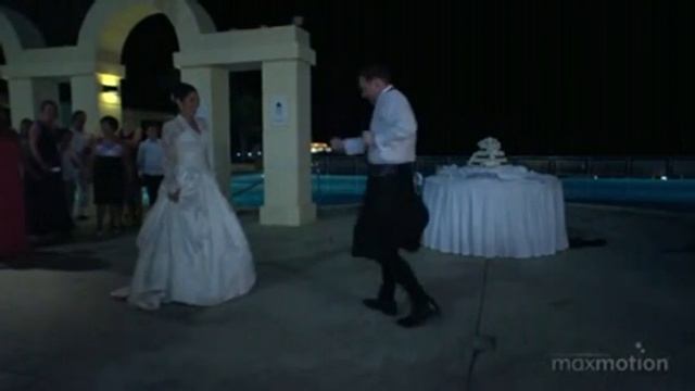 Funny First Dance John & Natasha Malta 2012