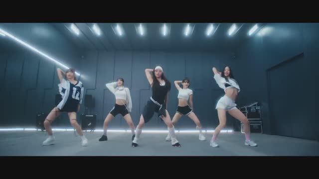 Le Sserafim "Perfect Night" Official MV (Choreography ver.)