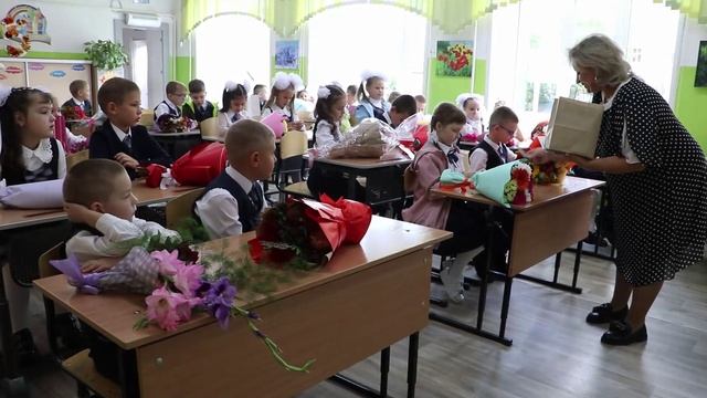 Программа "Люди дела" на 8 канале - 63 выпуск. Профессия Учитель.