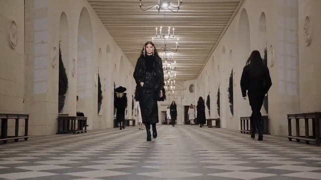 CHANEL 
Коко Шанель 
‘Le Chteau des Dames’ 2020 2021
Жми Лайк И Подписка! =)
Или Просто Потдержать