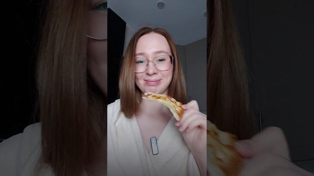 Найден лучший блеск для губ! 💄✨ Он делает губы гладкими и сияющими #красота #макияж