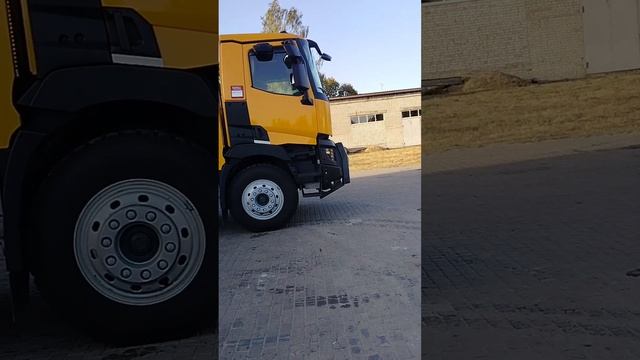 Тигр) #дальнобой #truckdriver #truck #renault #эвакуатор #travel #towtruck #trucker