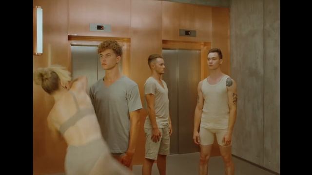 Настя Каменских NK  LOMALA