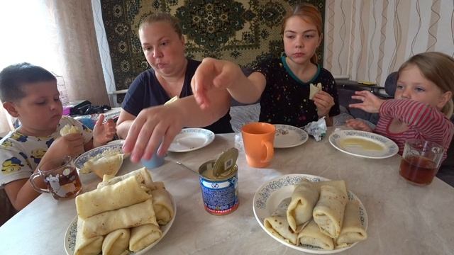 мукбанг блины с мясом и творогом