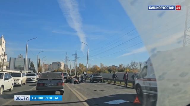 В уфимском Инорсе произошло ДТП с опрокидыванием легковушки: видео