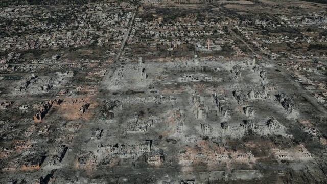 Волчанск. Хохлы не уходили пока мы не уничтожили все дома в городе