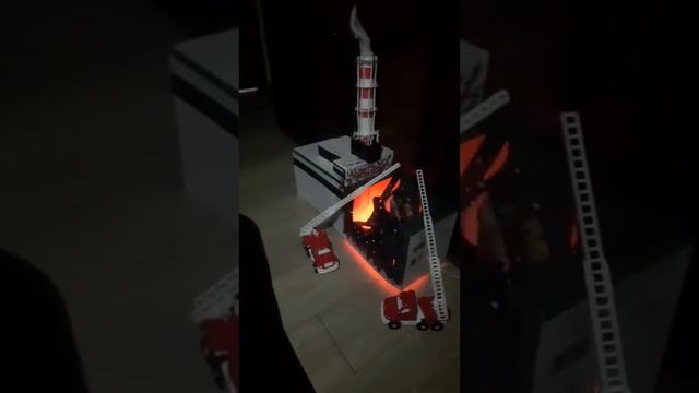 Макет атомной электростанции из картона.(ЧАЭС)