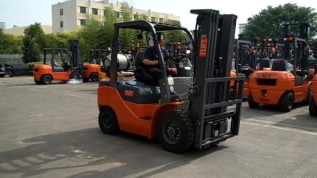 High quality FLIFT 2.5 ton 3 ton LPG&Gasoline forklift with Nissan Engine