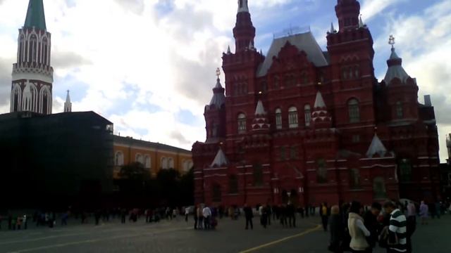 Ringing the bells of the Moscow Kremlin