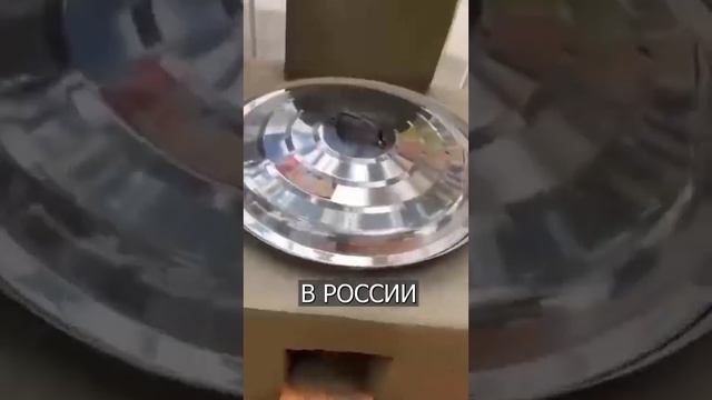 Китайских детей учат МЕСИТЬ цемент и строить дома.mp4