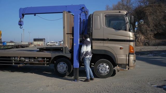 HINO PROFIA: ТОПОВЫЙ КРАН МАНИПУЛЯТОР - Подробный обзор и полный тест-драйв сороконожки из Японии!