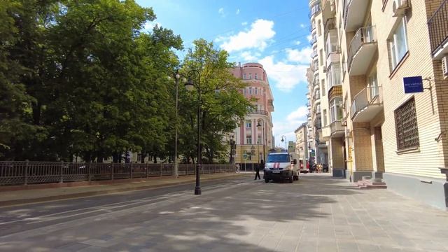 Прогулка по летним Патрикам | Москва | Moscow walk 4K 30 fps ASMR 2023