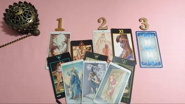 ЧТО ОН ДУМАЕТ ОБО МНЕ ПРЯМО СЕЙЧАС? МЫСЛИ ЧУВСТВА  #таро