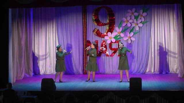 Вокальный ансамбль "Эдельвейс" -  "Солдатский вальс"