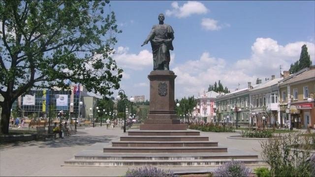 памятники Бердянска