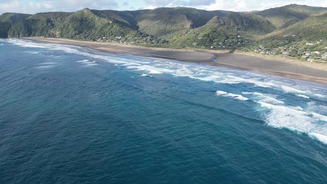 Piha Beach, New Zealand / Пляж Пиха, Новая Зеландия.