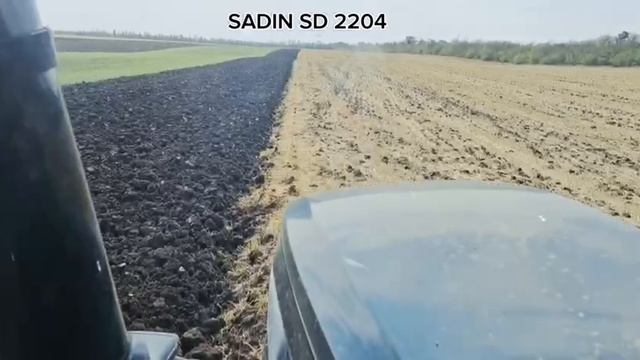 Демонстрационный показ трактора
SADIN SD 2204 🚜