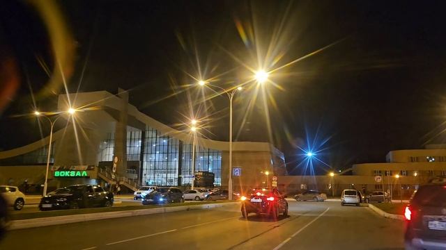 с ним не соскучишся/уехала в Тюмень