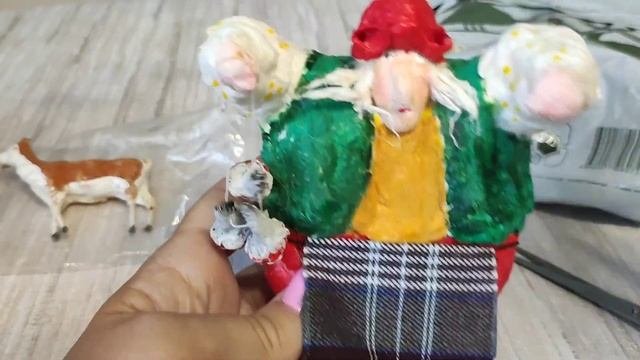 Посылочки. Ёлочные игрушки из ваты.