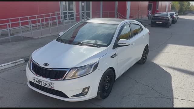 KIA RIO 1.4 MT, 2012