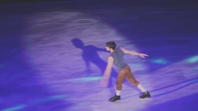 Perfume: Rock Opera on Ice - Stéphane Lambiel (1)