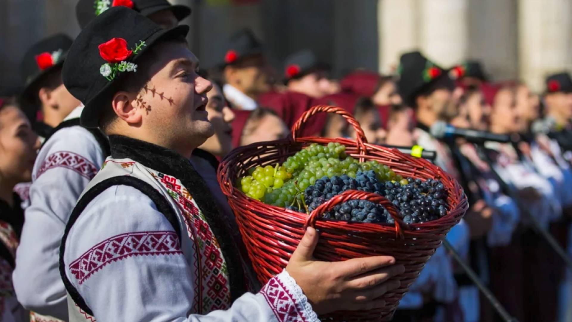 Молдова отмечает День вина