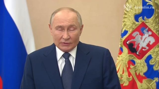 👩🏫Владимир Путин поздравил всех педагогов России с Днём учителя👩🏫