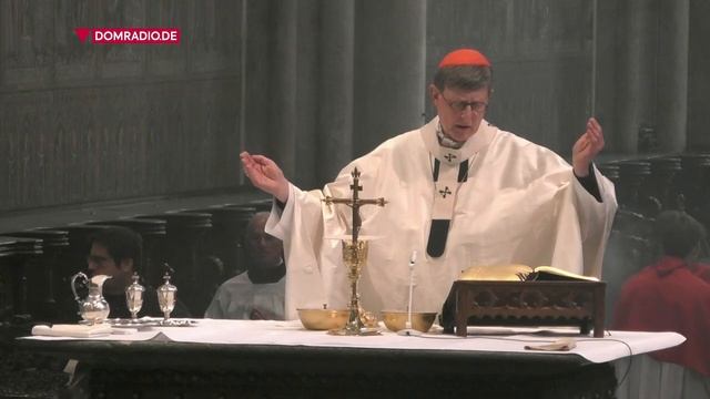 Pontifikalamt im Kölner Dom am vierten Sonntag der Osterzeit