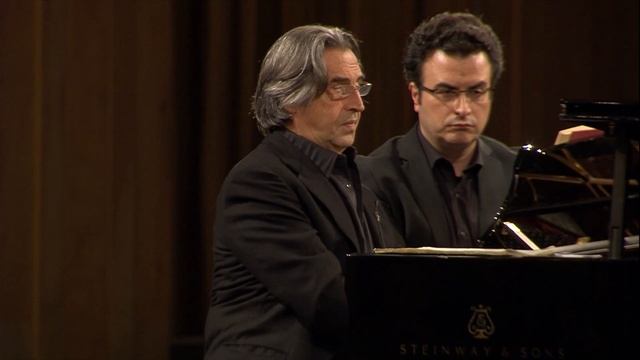 Giuseppe Verdi - Riccardo Muti - Aida - Presentation of the opera at the piano