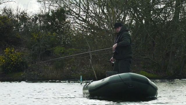 FOX EOS BOATS - Carp Fishing