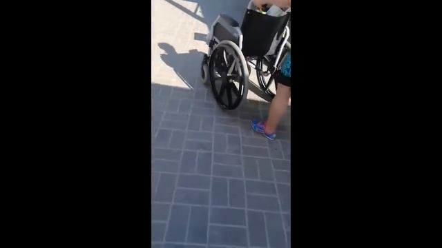 Исцелил  инвалида попрошайку в коляске. Разоблачение мошенников.