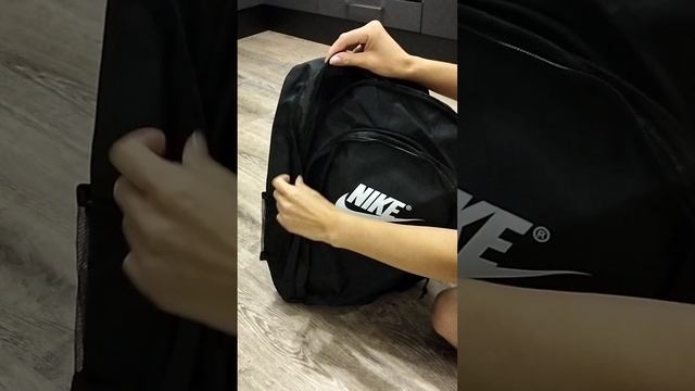 Рюкзак Nike реплика.mp4