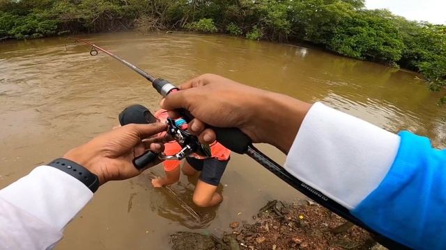 Ultra light setup, using Rapala ULShad lure / Goa fishing/ India fishing