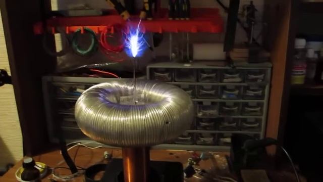 Tesla Coil (insane toroid)