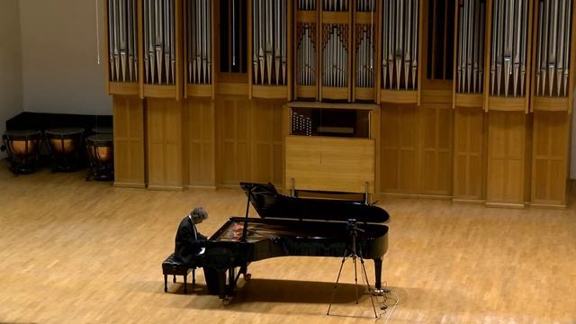 Online concert soloist Evgeny Mikhailov 1.08.21