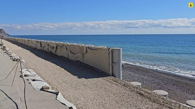 Восстановление трассы Алушта-Судак, разрушенной "Штормом Века". Берегоукрепление в п. Морское