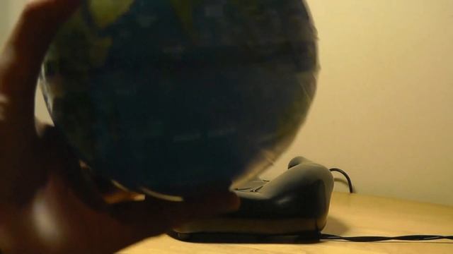 REVIEW: Maglev Magnetic Levitation Floating Globe?!