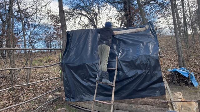 Укріпляєм базу щоб вітри не порвали. Ілля,Олег,Бой