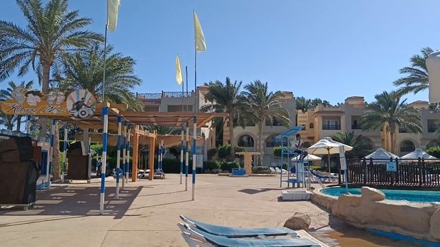 Rehana Royal beach5.  побережье отеля