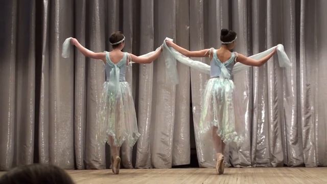 Юные феи балерины,детский танец,классика.Young fairies ballerina children's dance