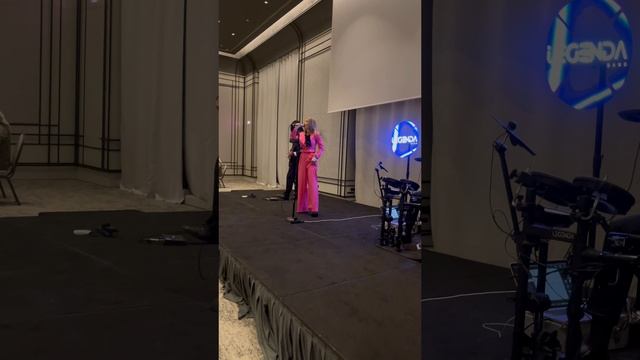 Abu Dhabi Roadshow Russia 2024 кавер-группа «Legenda» г. Казань