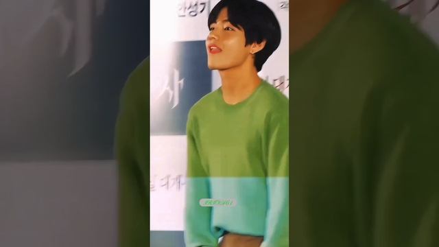 💜ТЭХЁН💜BTS
Сочетание редкой внешней красоты и внутренней чистоты ❤️