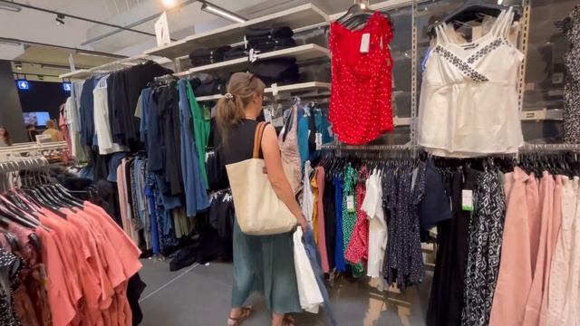 влог,покупаем все что видим😍🛍,цены конечно жесть во Франции