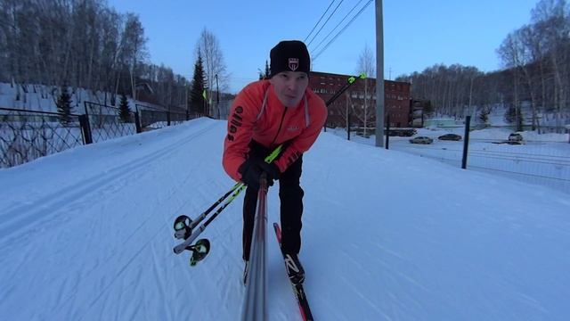 Спуск с горочки Rossignol XIUM WCS - S2. Mike Drummer.