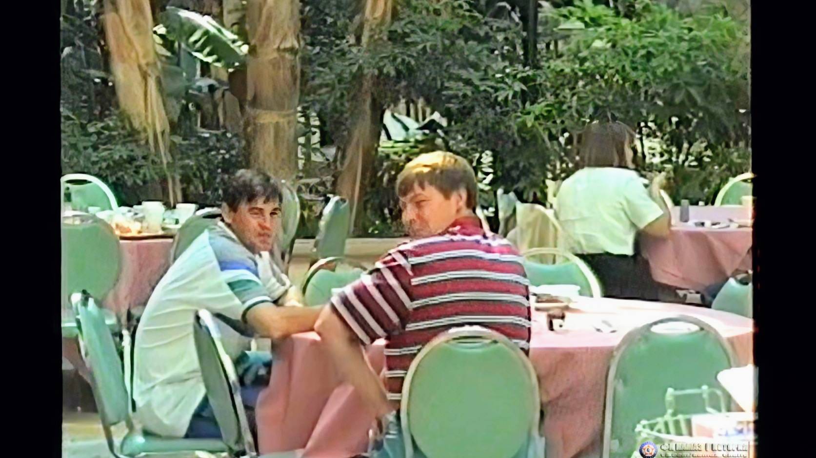 Футбольный клуб «КАМАЗ» в США. 1994 год. Утро в отеле перед вылетом домой