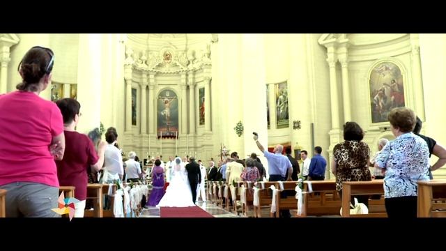 Pinwheel....Spinning Your Wedding Story!