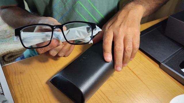 RAZER ANZU SMART GLASSES- UNBOXING