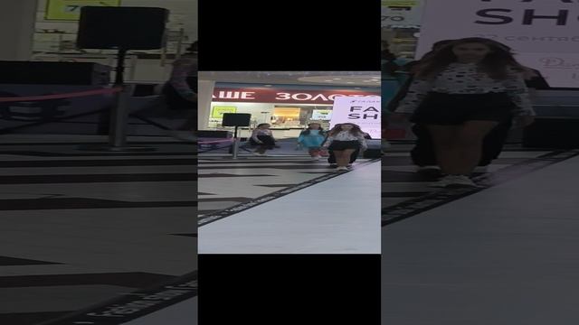 1000074557.mp4